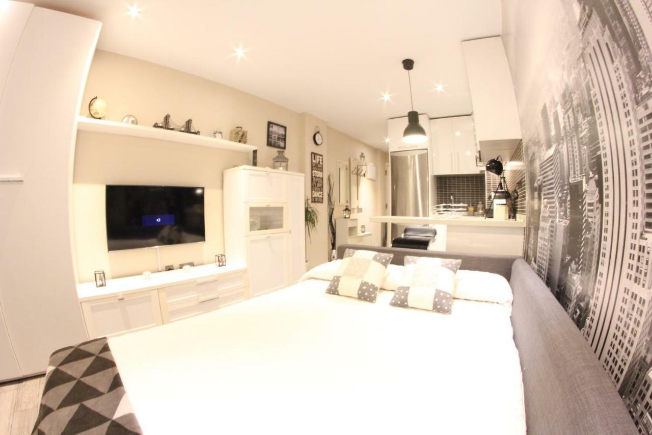 Lovely Studio New York Design Torremolinos Exterior photo